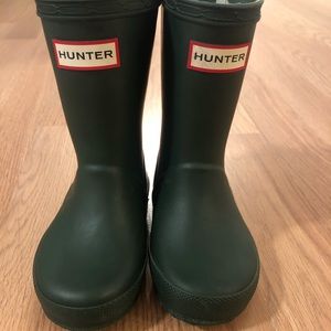 Adorable Hunter Boots for Toddlers!
